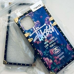 iPhone 11 Pro Vintage Floral Case